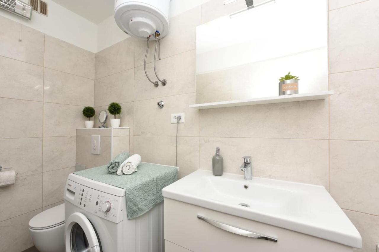 Apartman Vinika ザダル エクステリア 写真